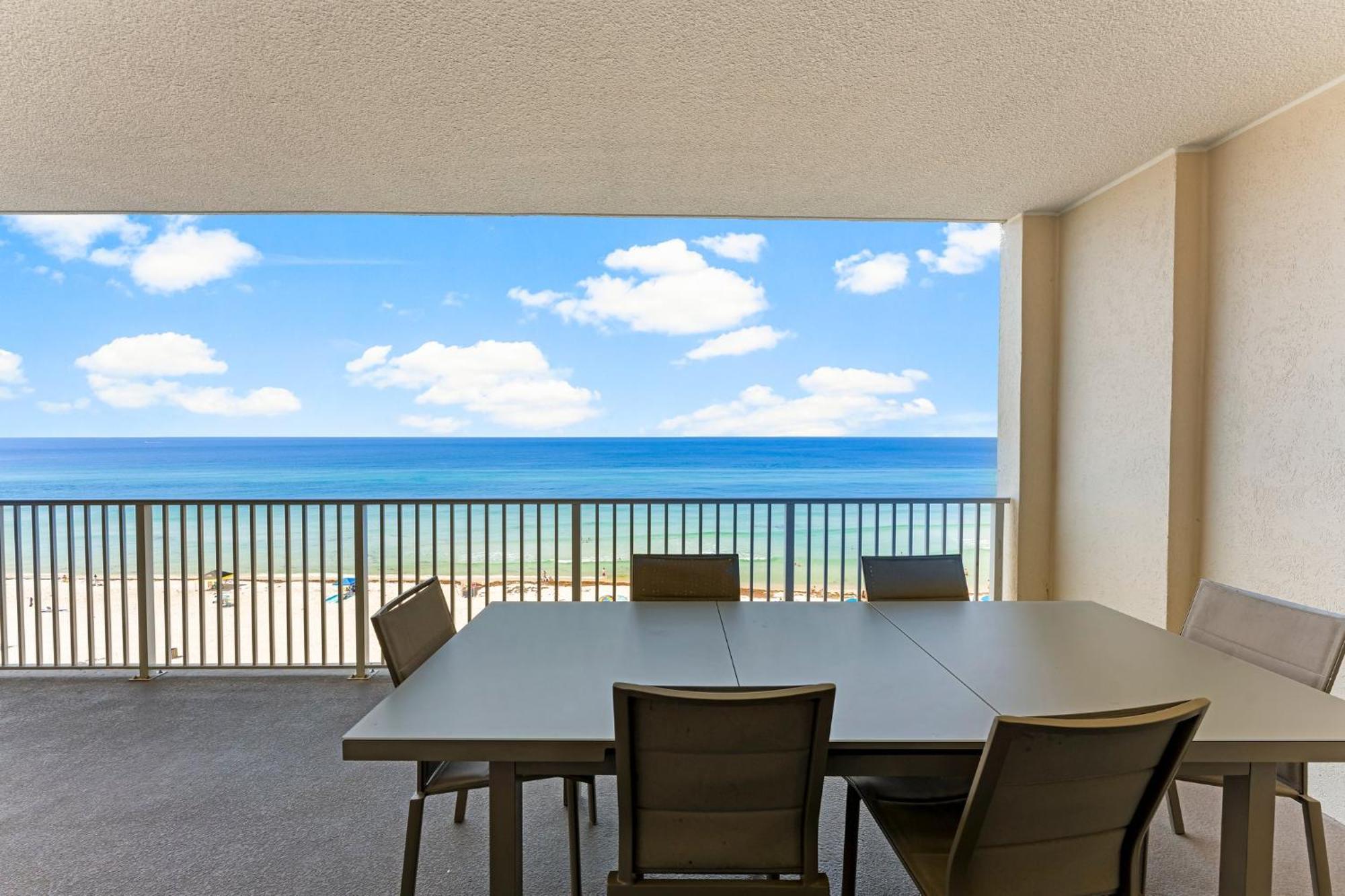 Ocean Reef Beach Resort! Beach Front! Free Seasonal Beach Chairs! By Dolce Vita Getaways Pcb Panama City Beach Bagian luar foto